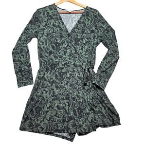 Veronica M Faux Wrap Tie Waist Romper Size Medium